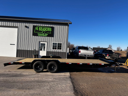 New 2026 H&H Trailers 82X22 9.9K SLIDE-OUT RAMPS Car / Racing Trailer