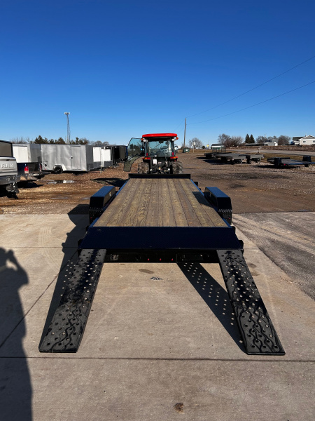 New 2026 H&H Trailers 82X22 9.9K SLIDE-OUT RAMPS Car / Racing Trailer