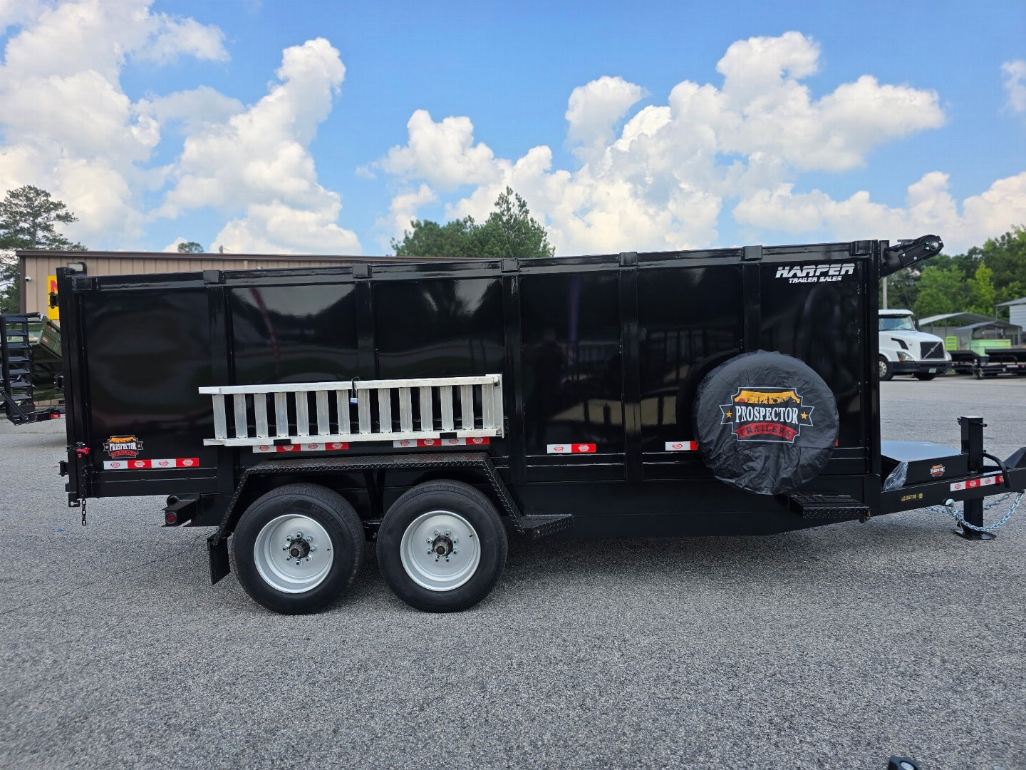 New 2026 PROSPECTOR 7X16 16K TELESCOPING DUMP TRAILER WITH 4' WALLS AND SPREADER GATE
