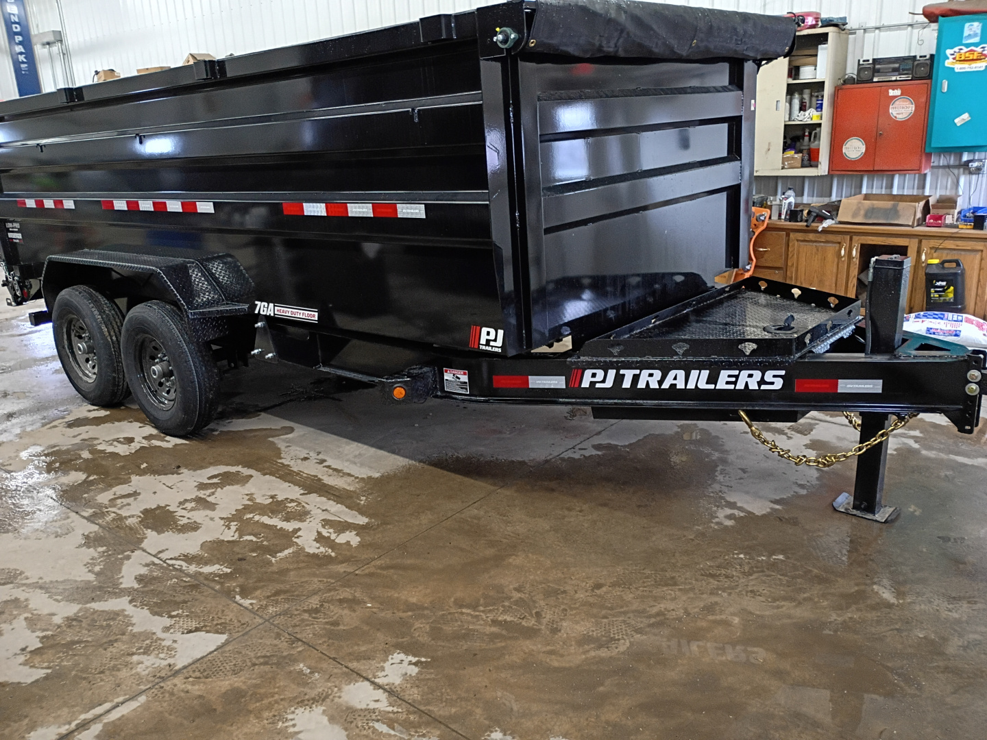 New 2026 PJ Trailers DM162