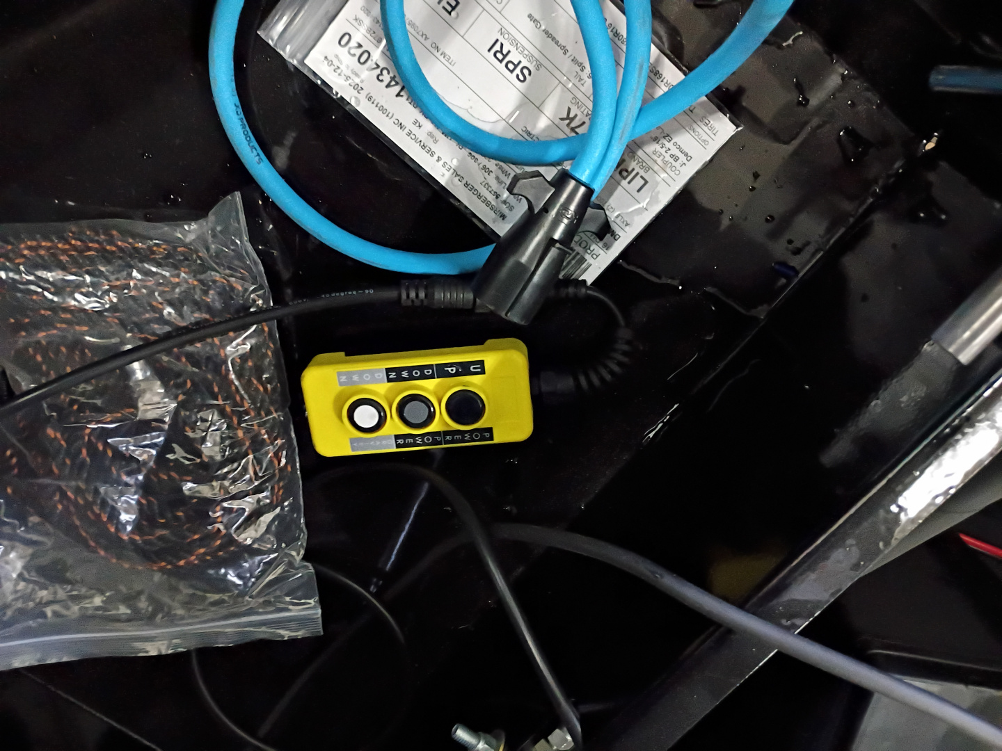 New 2026 PJ Trailers DM162