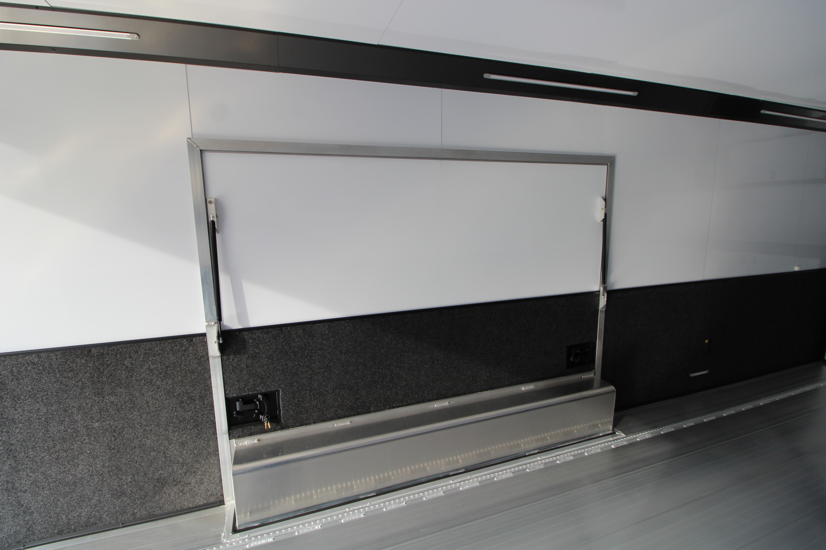 New 2025 Featherlite Trailers 4410-024A Car / Racing Trailer