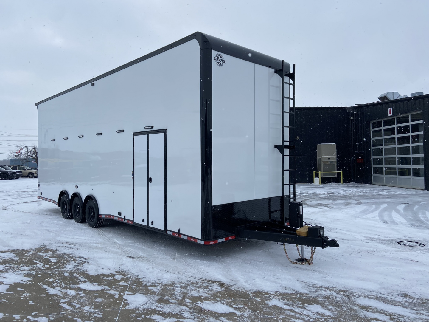 New United USH 8.5x32 Stacker