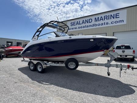 New 2026 Yamaha Boats 222 SE Jet Boat