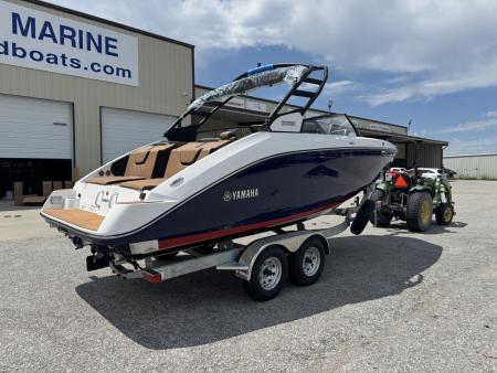 New 2026 Yamaha Boats 222 SE Jet Boat