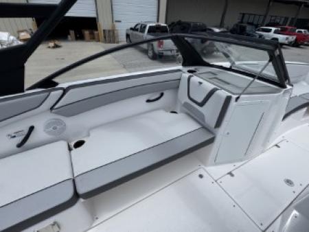New 2026 Yamaha Boats AR 220 Jet Boat