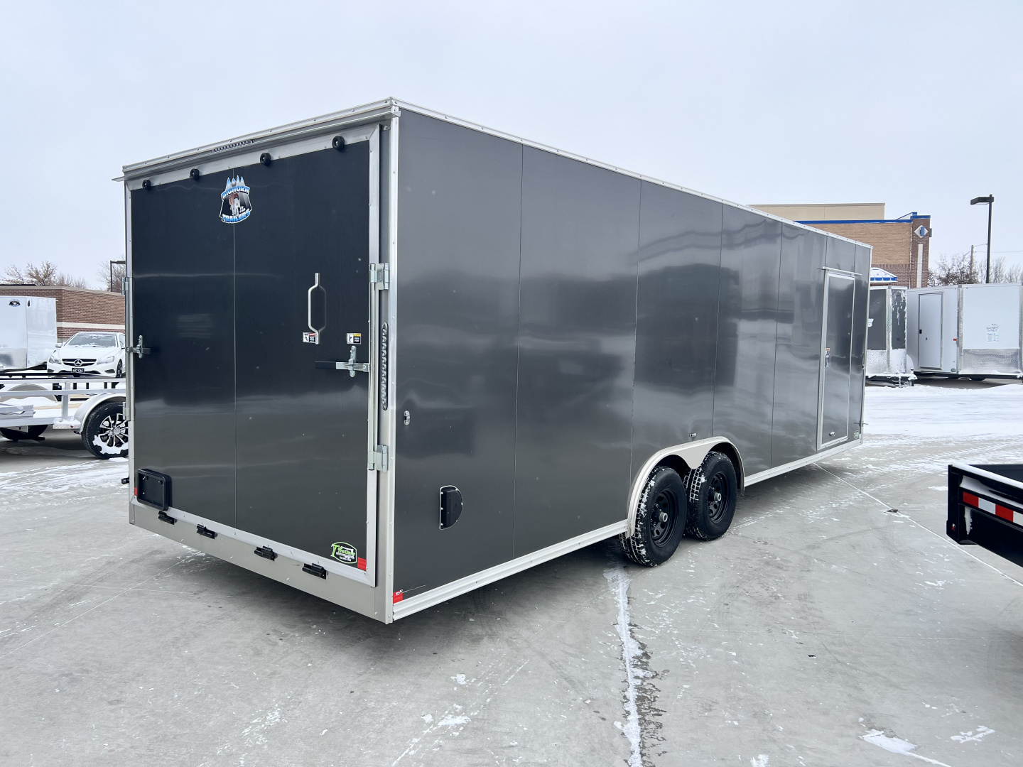 Used USED LIKE NEW 2026 Bighorn R&M 8.5x24 + 2’V Nose Rear Ramp Enclosed Cargo Trailer Car Hauler