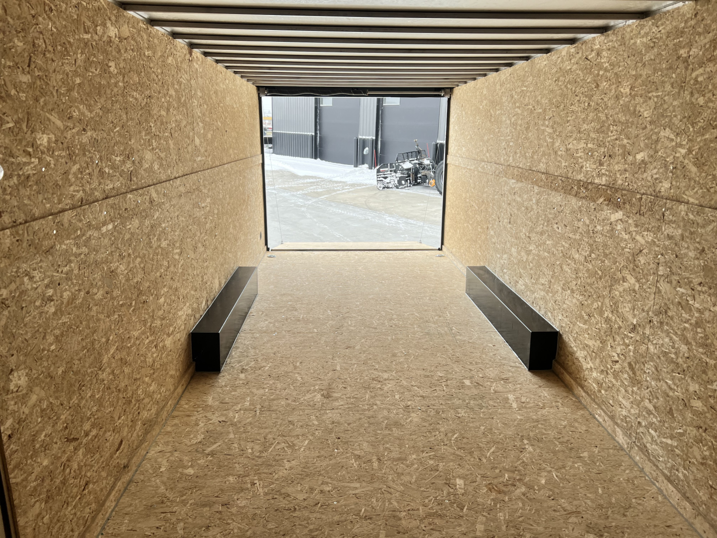 Used USED LIKE NEW 2026 Bighorn R&M 8.5x24 + 2’V Nose Rear Ramp Enclosed Cargo Trailer Car Hauler