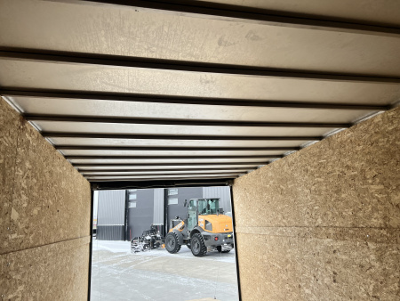 Used USED LIKE NEW 2026 Bighorn R&M 8.5x24 + 2’V Nose Rear Ramp Enclosed Cargo Trailer Car Hauler