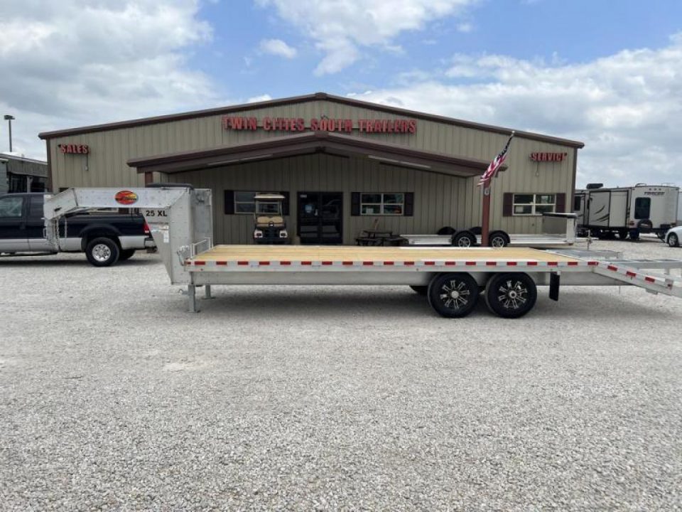 New 2022 Sundowner Trailers 25 XL GN Flatbed Trailer
