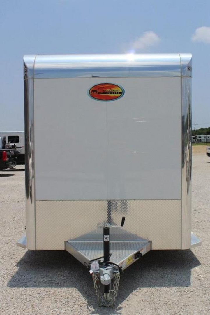 New 2022 Sundowner 2 horse slant bumper pull