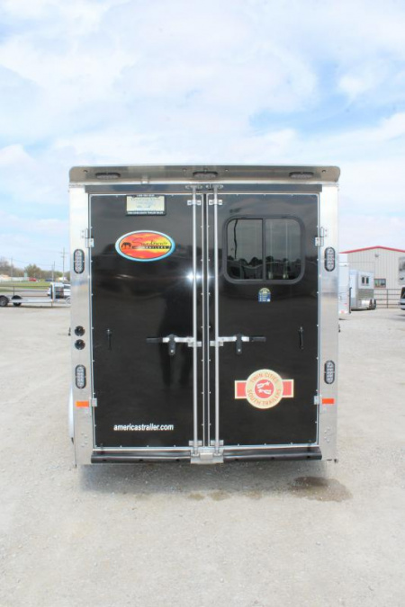 New 2023 Sundowner Trailers Rancher Sport 3 Horse Gooseneck Horse Trailer