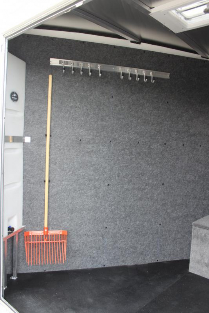 New 2025 Sundowner Super Tack 2 Horse Slant Load Bumper Pull