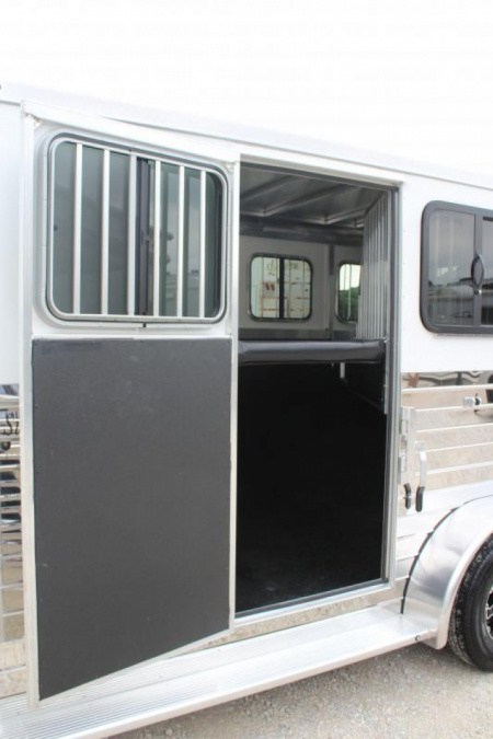 New 2025 Sundowner Super Tack 2 Horse Slant Load Bumper Pull