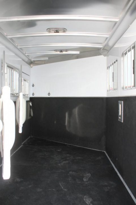 New 2025 Featherlite 3 Horse slant gooseneck