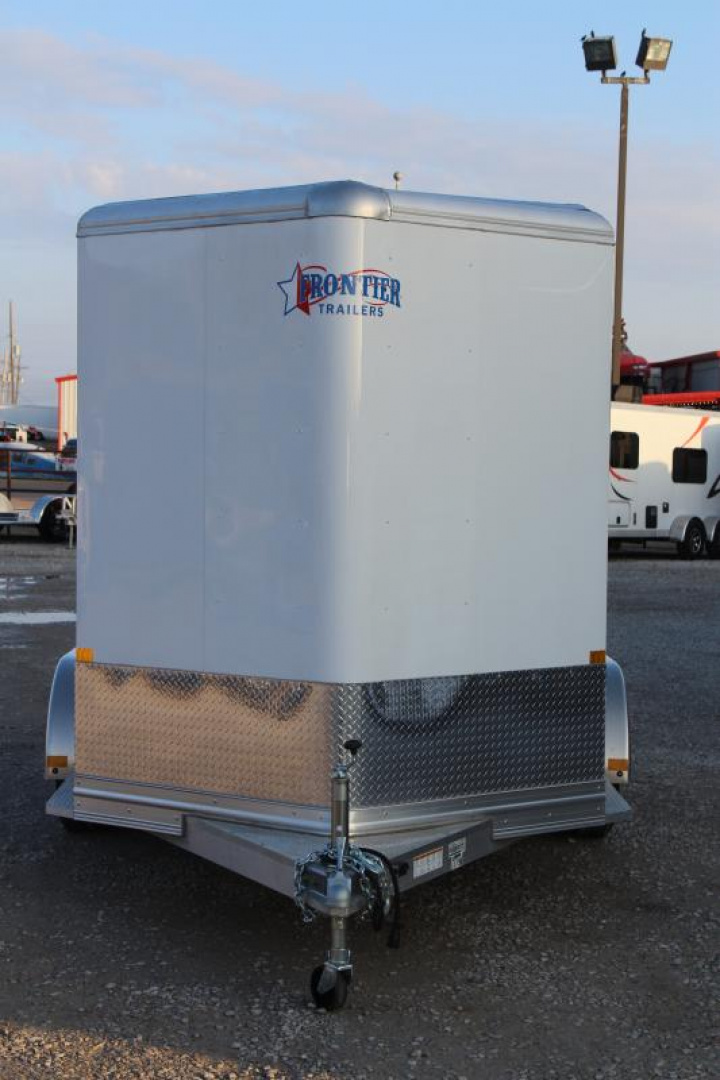 New 2025 Frontier Trailers 2 Horse Slant Load Bumper Pull Horse Trailer