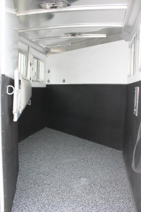 New 2025 Featherlite 2 Horse Slant Nose Bumper Pull