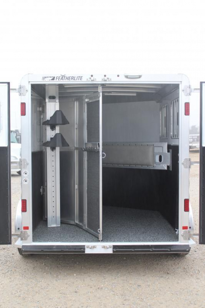 New 2025 Featherlite - 2 Horse Slant Nose Bumper Pull