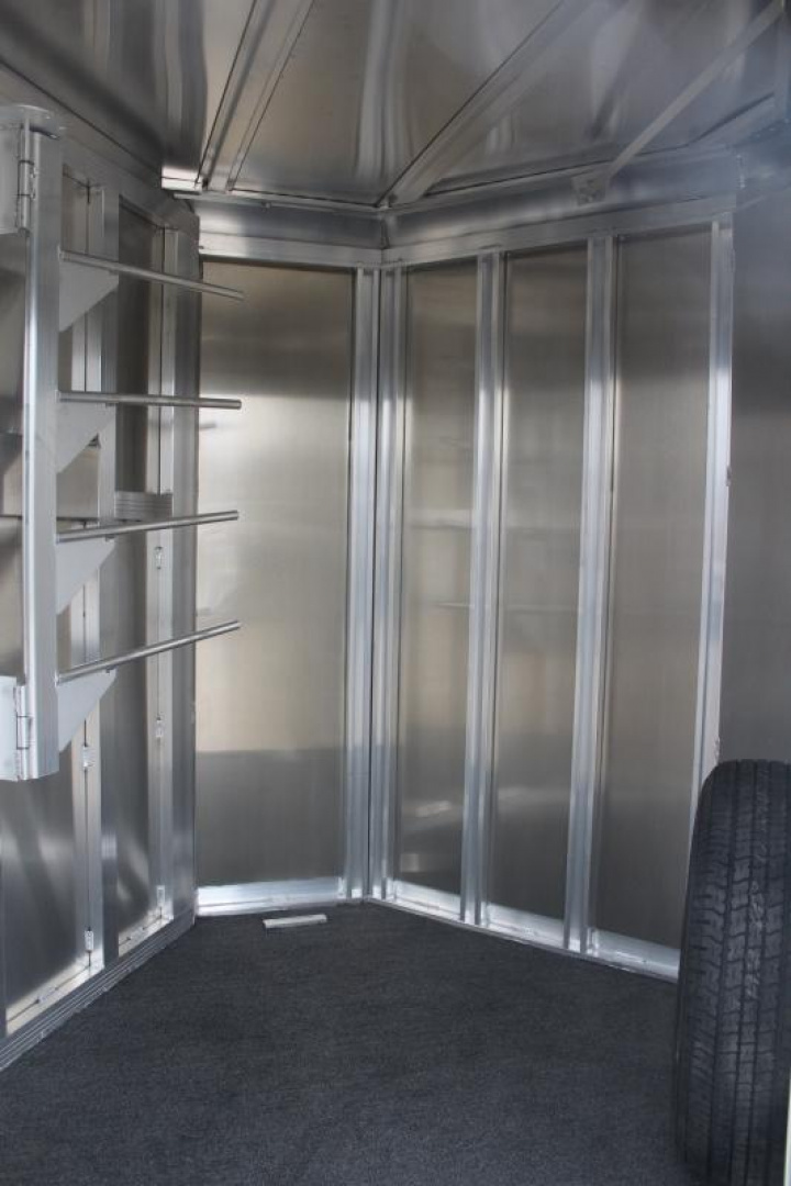 New 2025 Featherlite - 2 Horse Slant Nose Bumper Pull