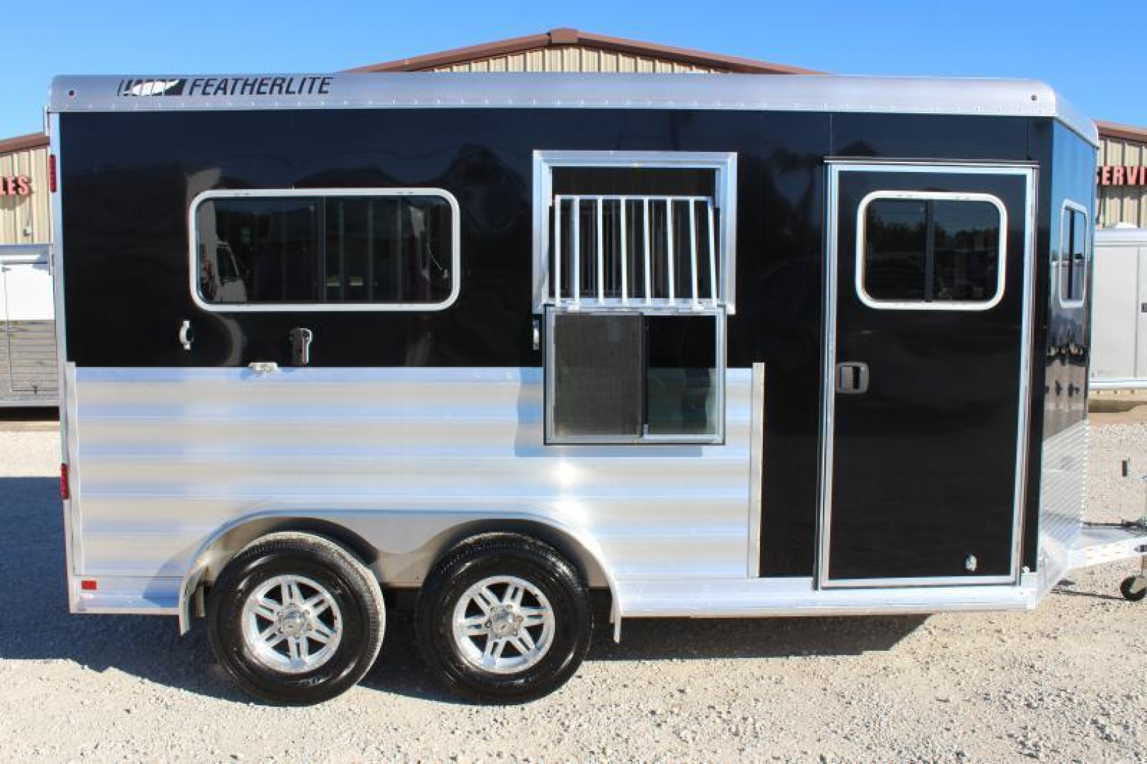 New 2025 Featherlite 2 Horse Straight Load Bumper Pull