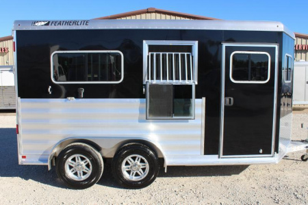 New 2025 Featherlite 2 Horse Straight Load Bumper Pull