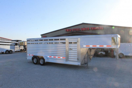 New 2025 Featherlite 20' All Aluminum Stock Trailer