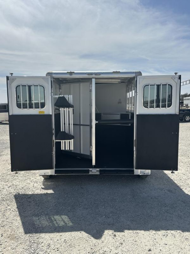 Used 2022 Sundowner 2 Horse Slant Load Bumper Pull