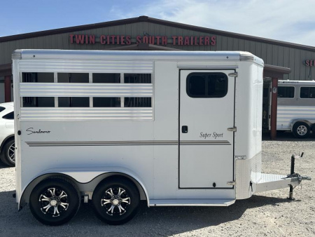 Used 2022 Sundowner 2 Horse Slant Load Bumper Pull