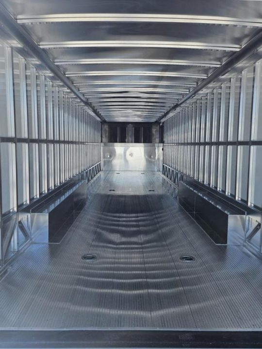 New 2025 Sundowner Xtra Series 40' Gooseneck