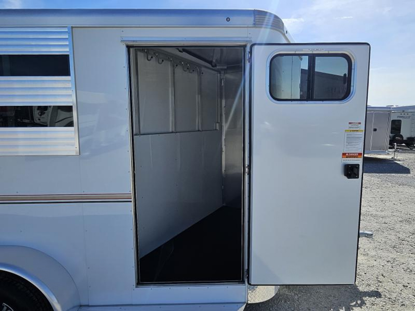 Used 2022 Sundowner 2 Horse Slant Load Bumper Pull