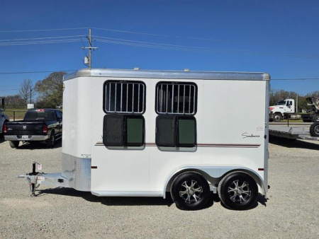 Used 2022 Sundowner 2 Horse Slant Load Bumper Pull
