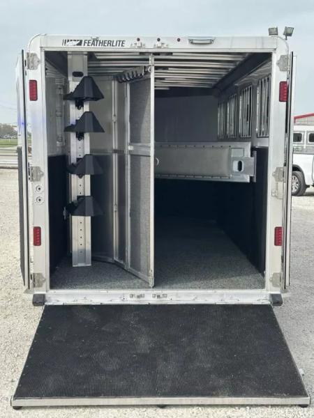Used 2025 Featherlite 4 Horse Slant Load Gooseneck