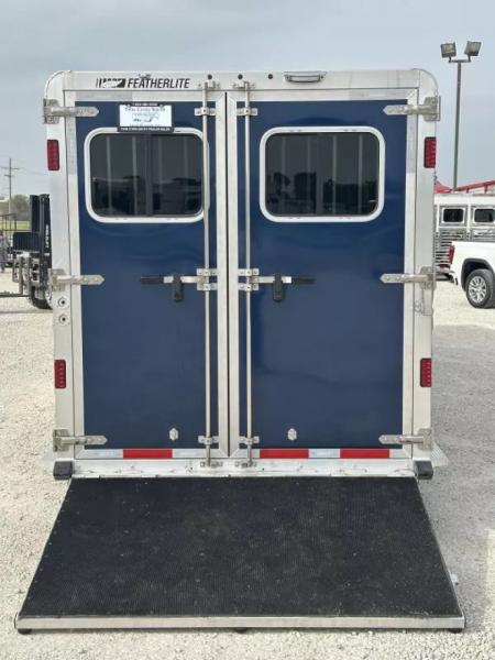 Used 2025 Featherlite 4 Horse Slant Load Gooseneck