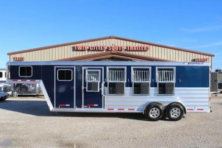 Used 2025 Featherlite 4 Horse Slant Load Gooseneck
