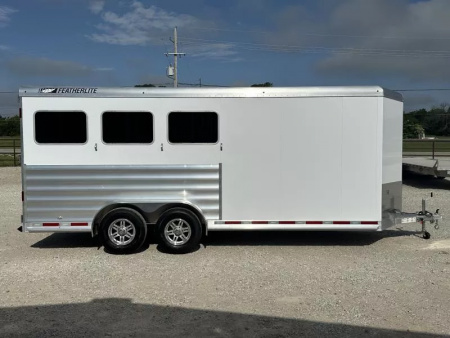 New 2025 Featherlite 3 Horse Slant Load Bumper Pull
