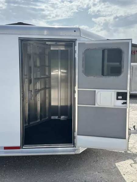 New 2025 Featherlite 3 Horse Slant Load Bumper Pull