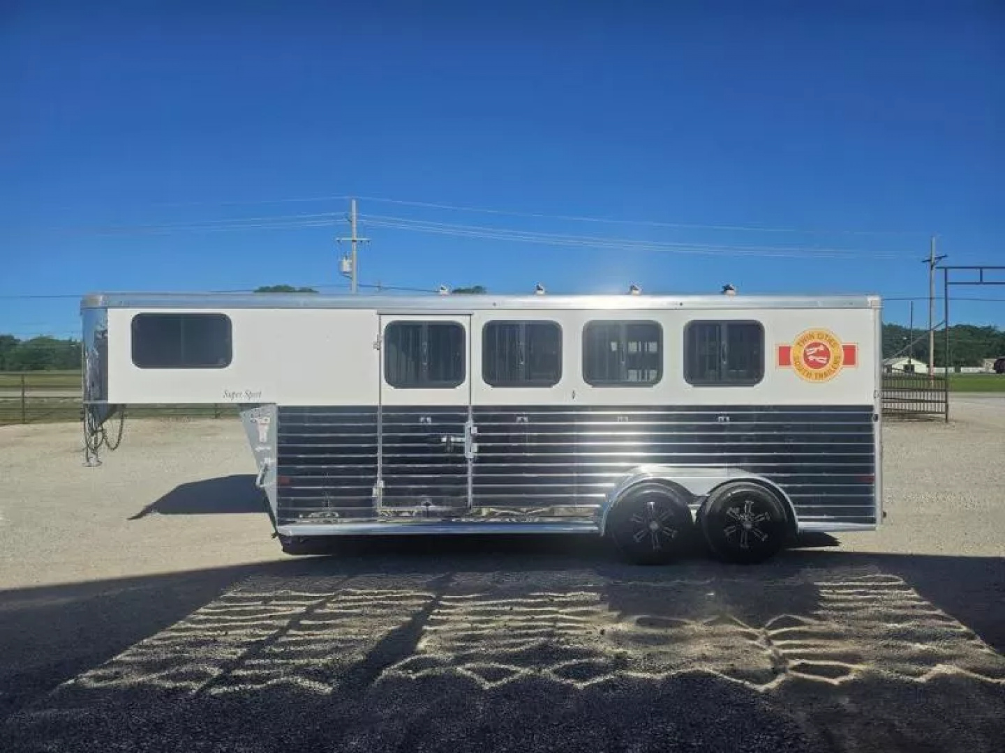 New 2024 Sundowner Trailers 4 Horse Gooseneck Horse Trailer