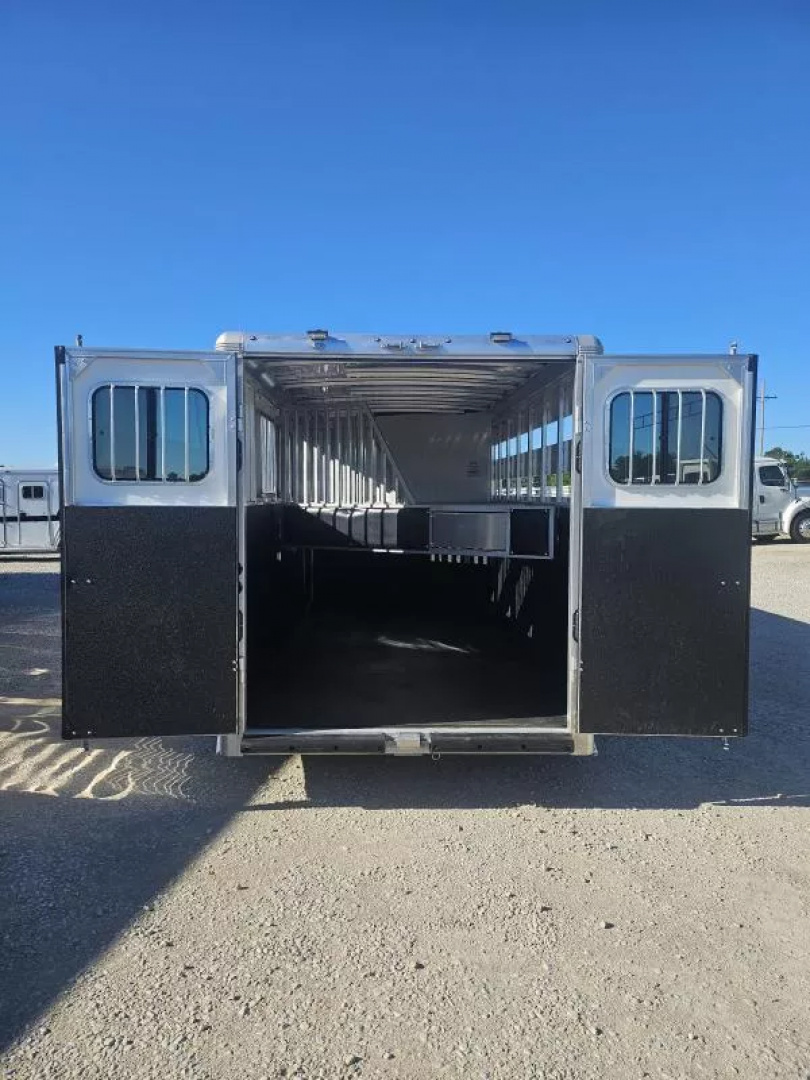 New 2024 Sundowner Trailers 4 Horse Gooseneck Horse Trailer