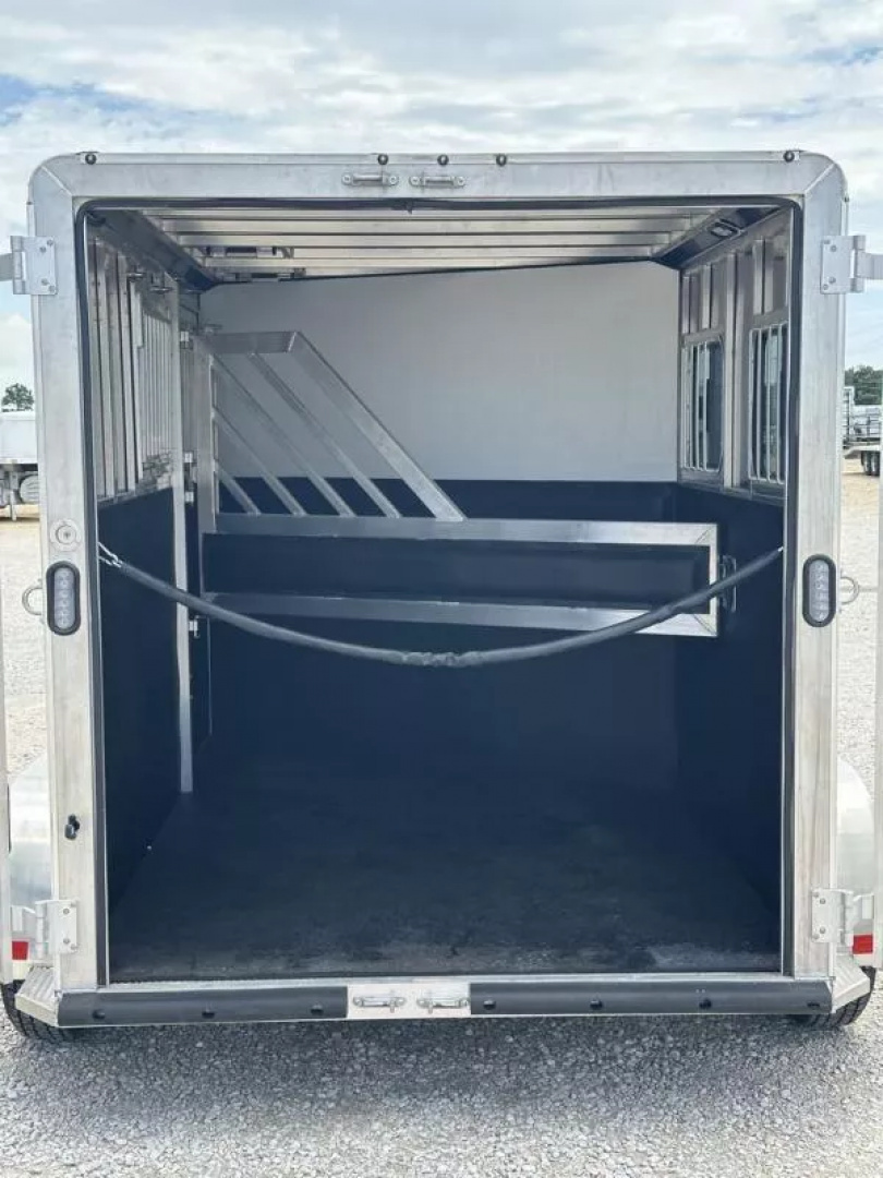 New 2025 Frontier 2 Horse Slant Load Bumper Pull