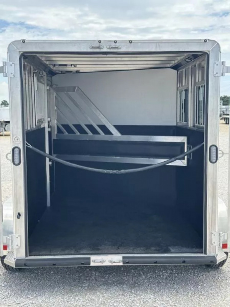 New 2025 Frontier 2 Horse Slant Load Bumper Pull