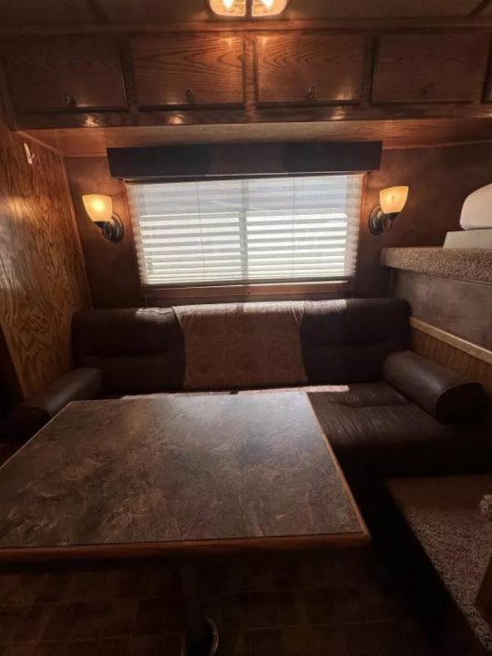 Used 2014 Cimarron Trailers 4 Horse 11' Living Quarter