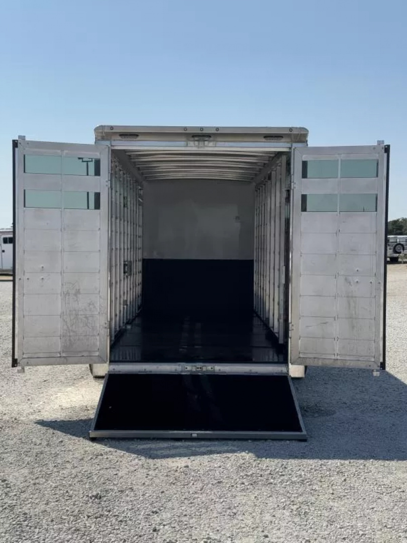 New 2024 Sundowner 24' Stock Combo Gooseneck