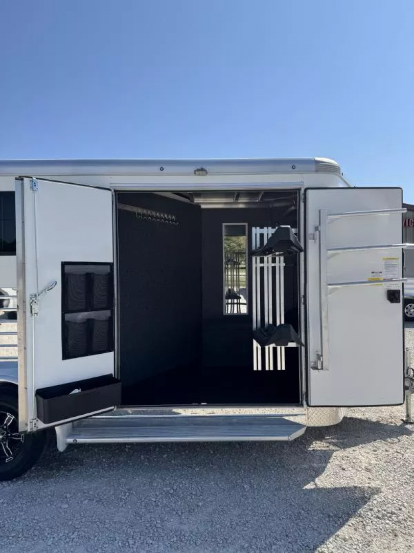 New 2025 Sundowner 2 Horse Super Tack Bumper Pull