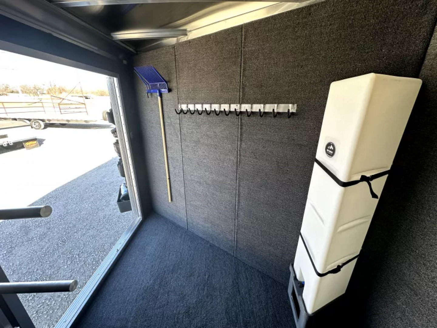 New 2026 Featherlite 4 Horse Premier Tack Gooseneck