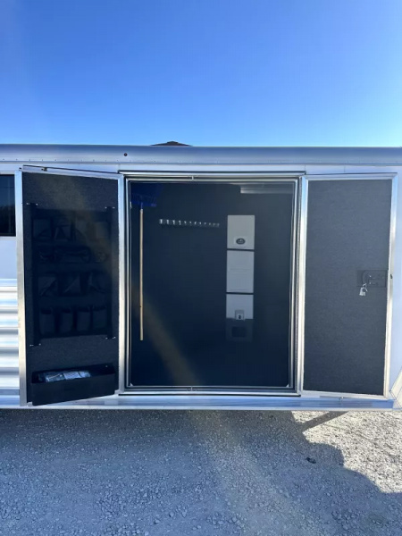 New 2026 Featherlite 4 Horse Premier Tack Gooseneck