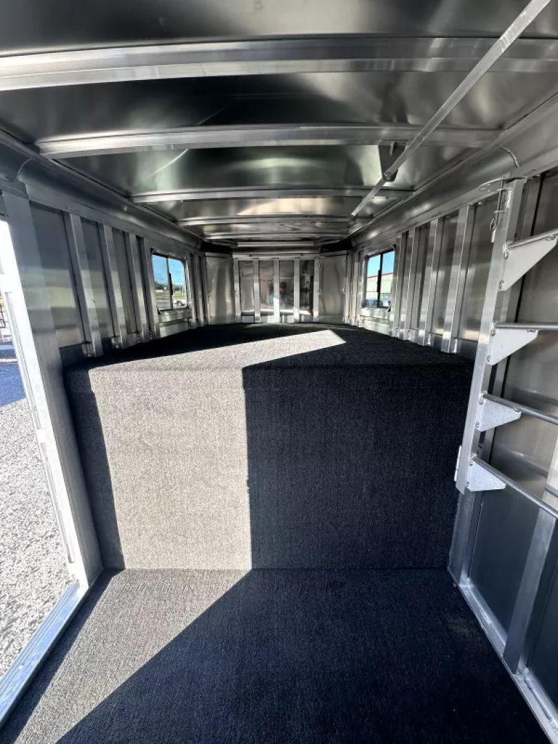 New 2026 Featherlite 3 Horse Gooseneck