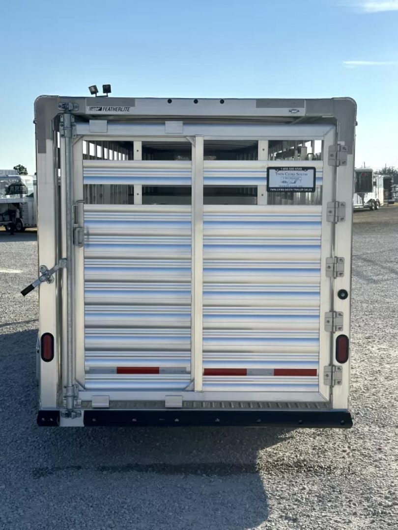 New 2026 Featherlite 24' Stock Gooseneck