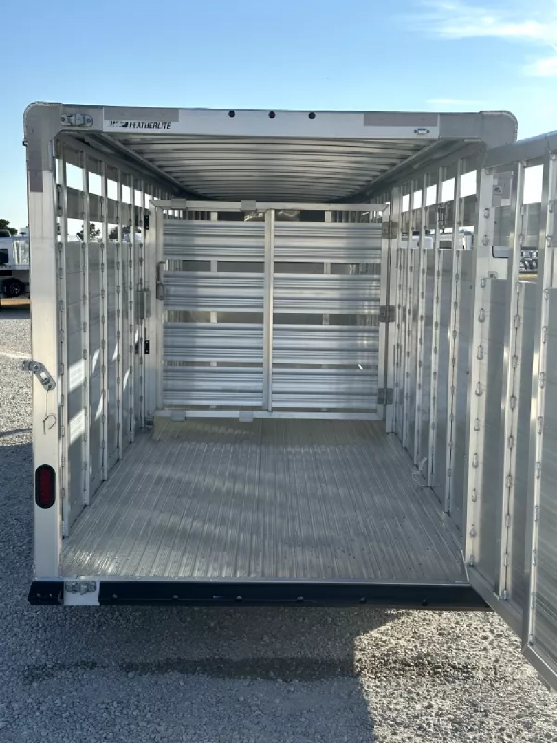 New 2026 Featherlite 24' Stock Gooseneck
