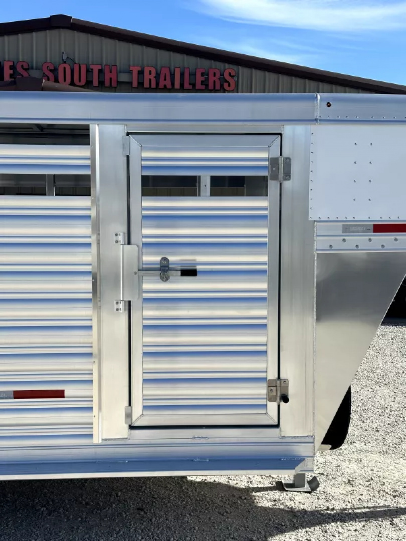 New 2026 Featherlite 20' Stock Gooseneck