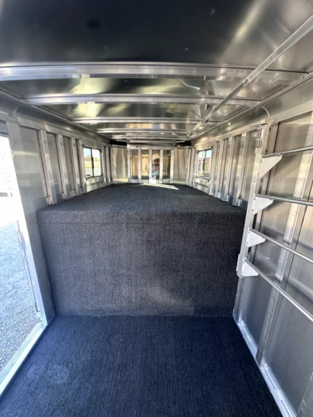 New 2026 Featherlite 3 Horse Gooseneck